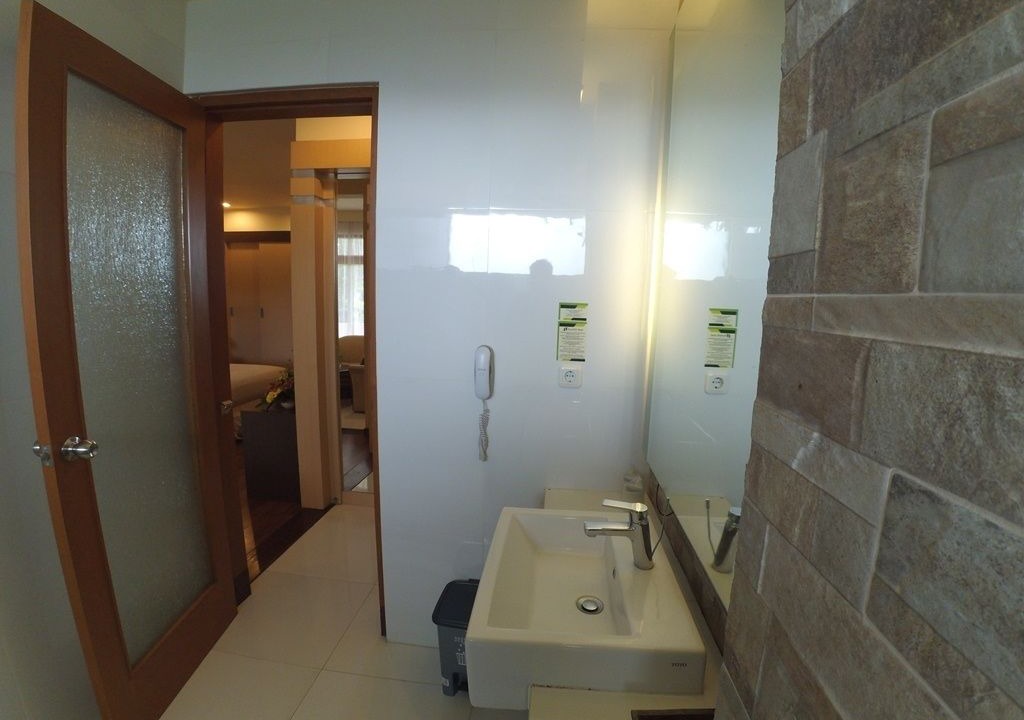 Photo of Bathroom in Batu