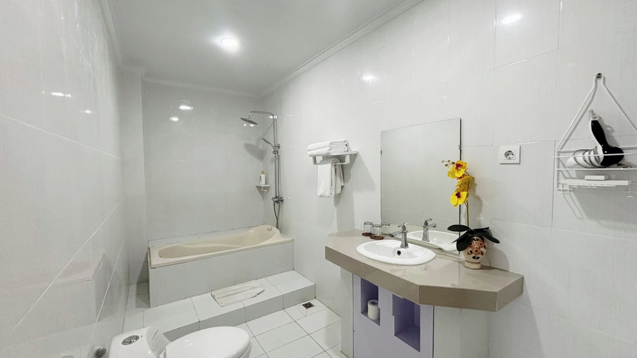 Photo of Bathroom in Bukit