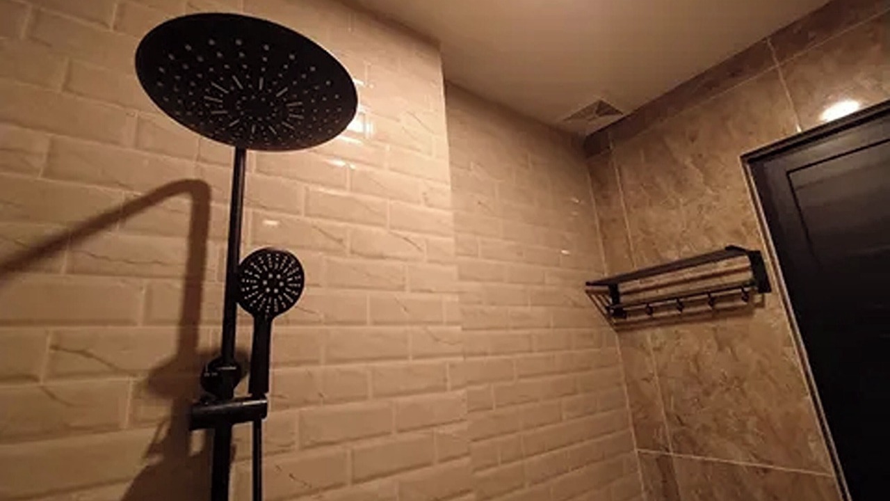 Photo of Bathroom in Pakem