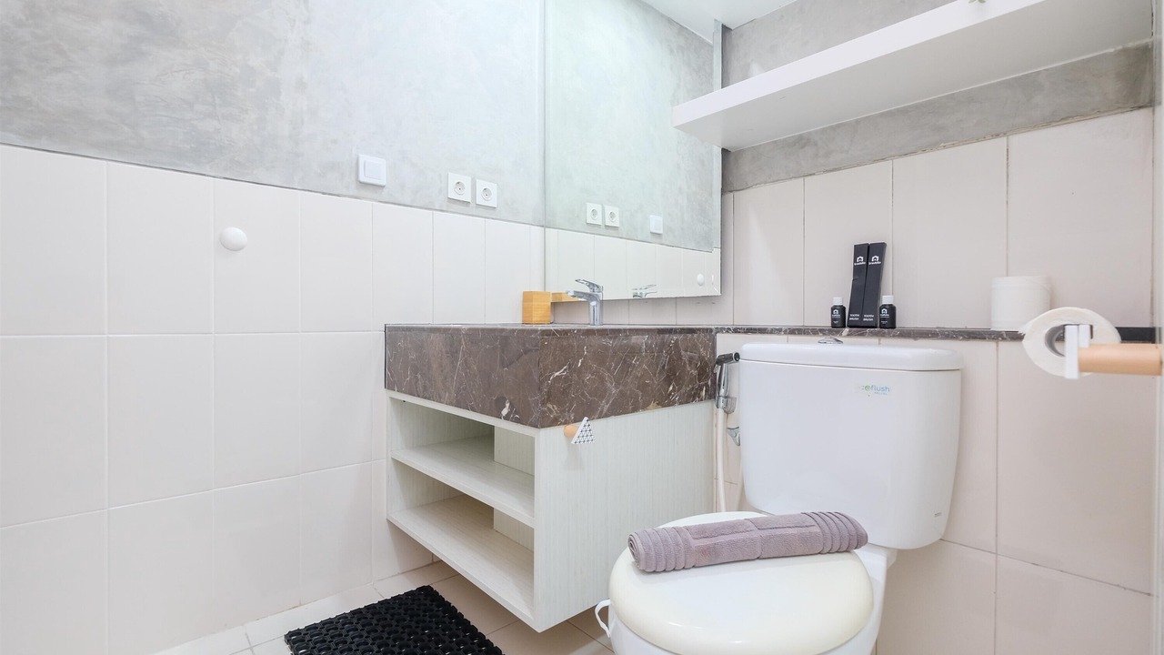Photo of Bathroom in Mampang Prapatan