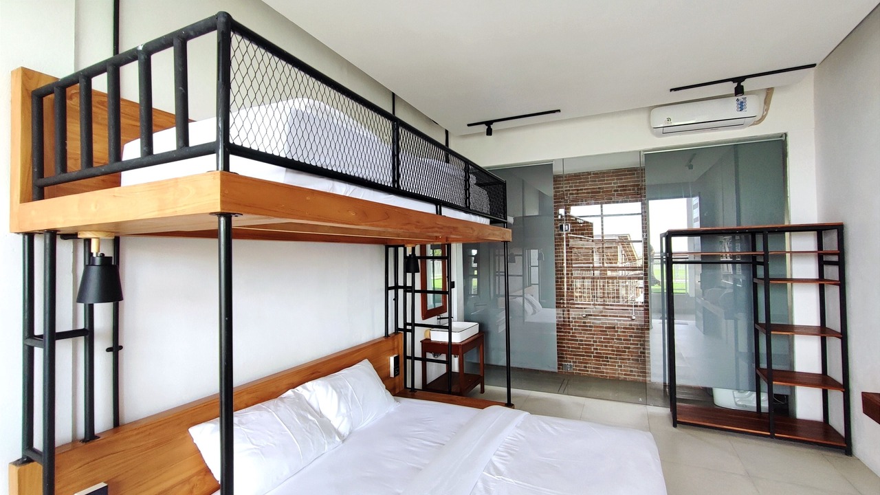 Photo of Bedroom in Mumbul
