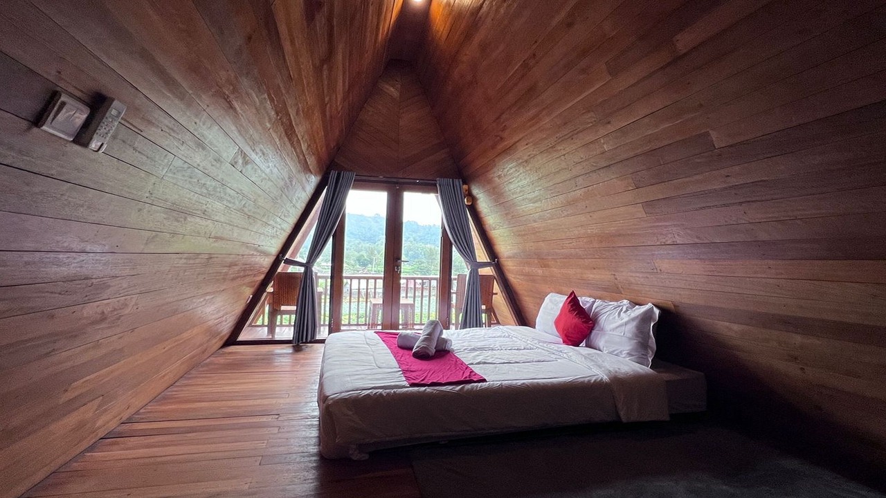 Photo of Bedroom in Toya Bungkah