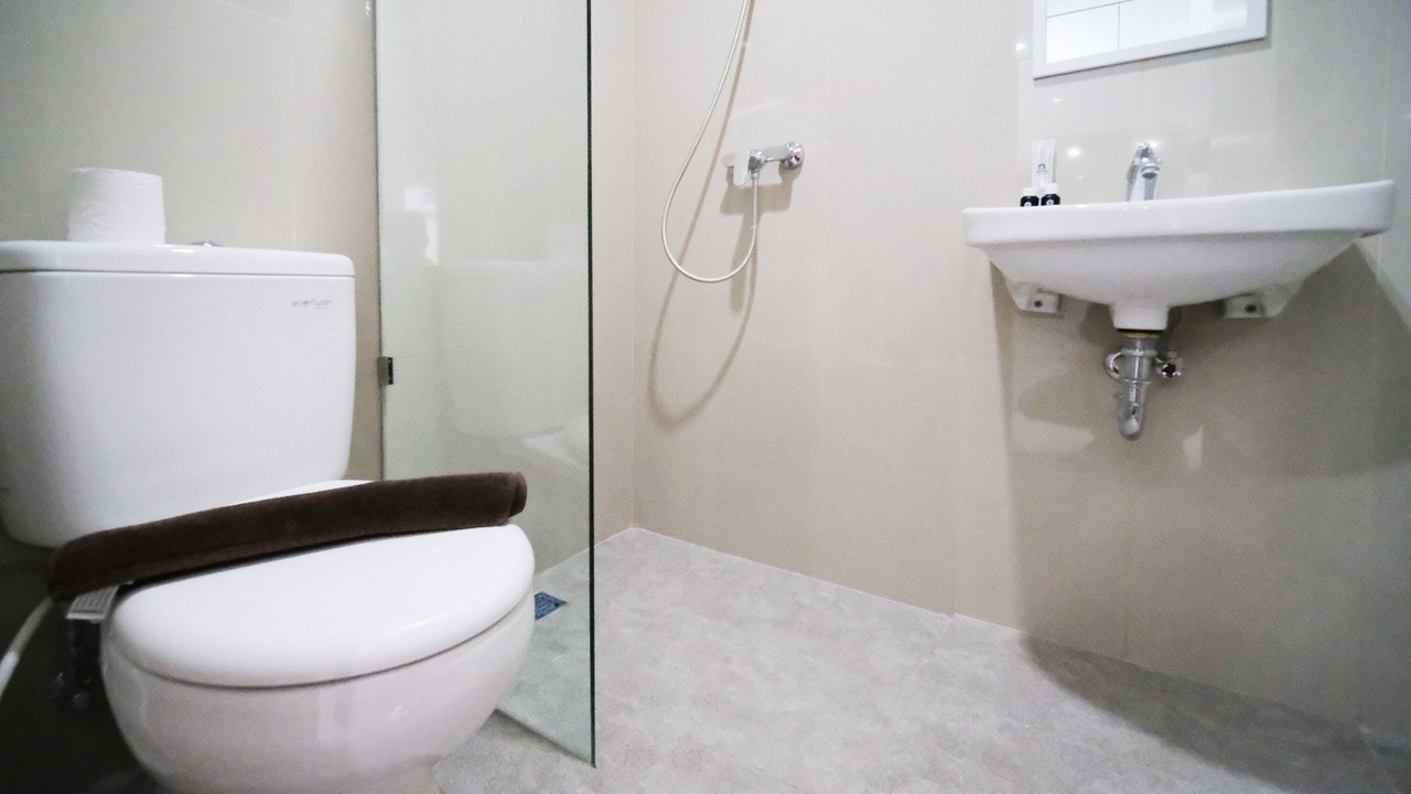 Photo of Bathroom in Surabaya