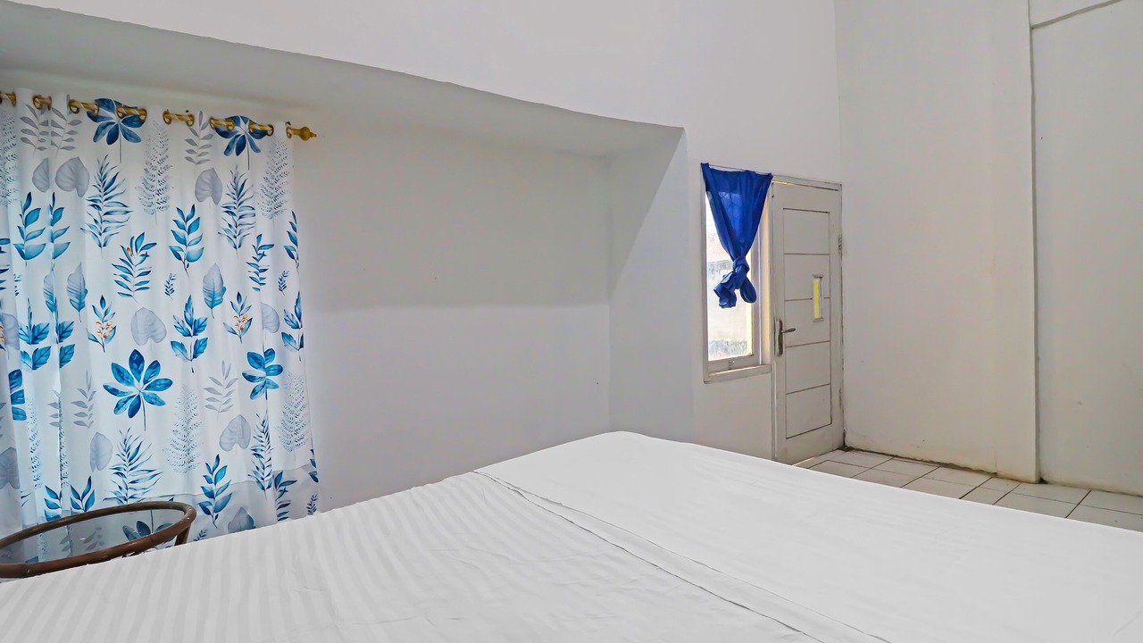 Photo of Bedroom in Bangko