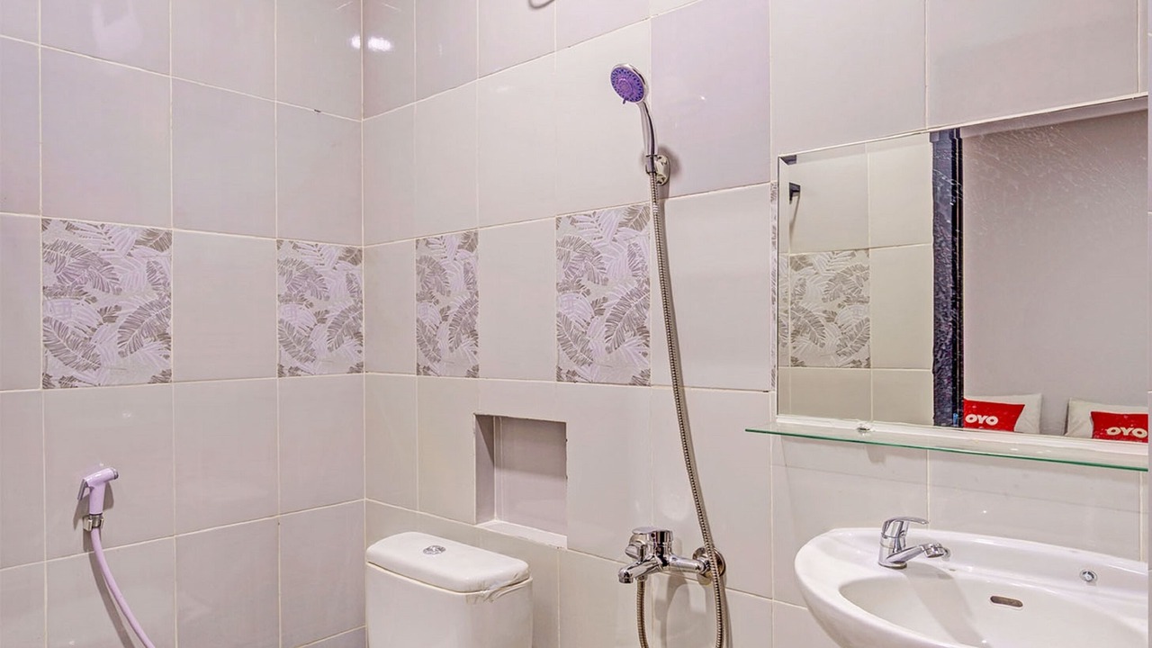 Photo of Bathroom in Pondok Ranji