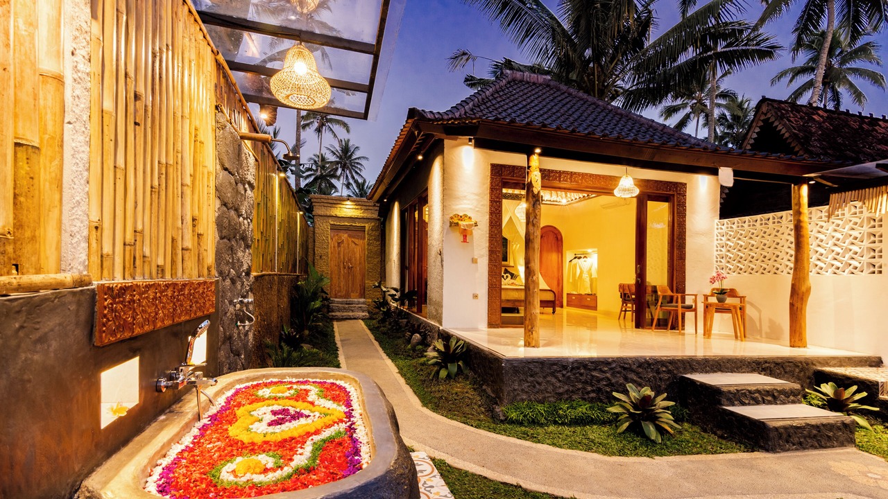 Photo of Outdoor in Taro