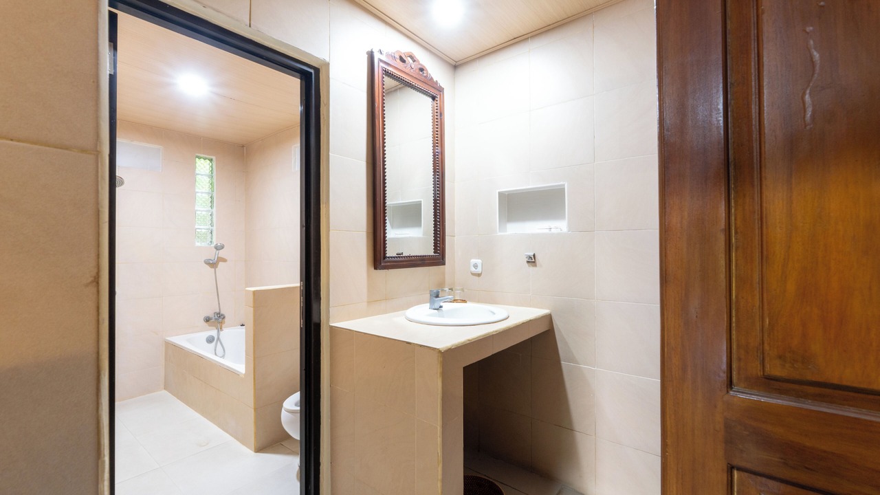 Photo of Bathroom in Legian