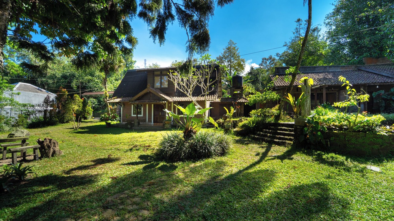 Photo of Outdoor in Pakem