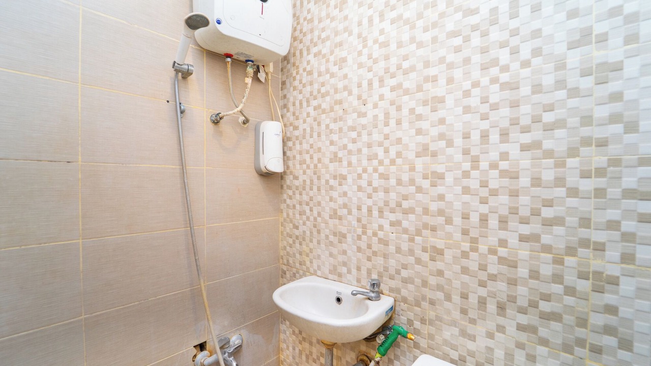 Photo of Bathroom in West Semarang