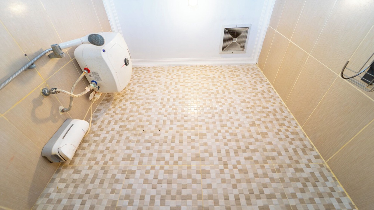 Photo of Bathroom in West Semarang