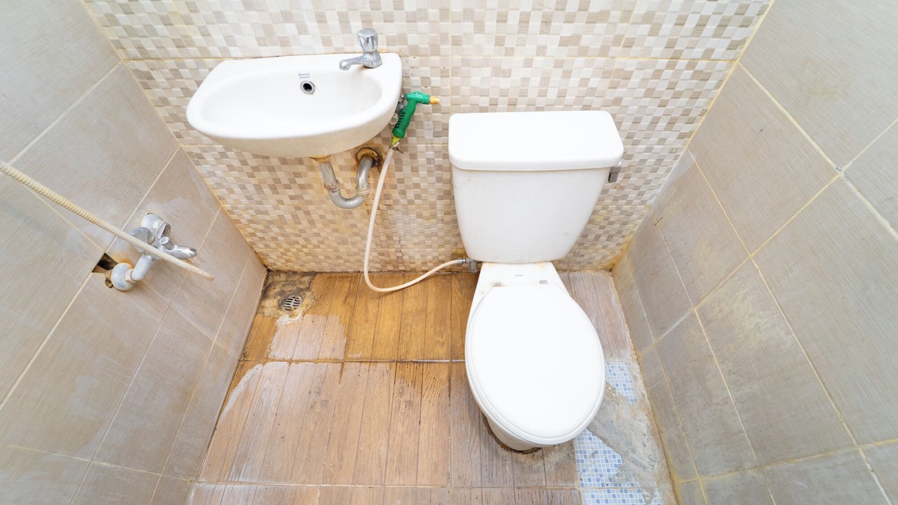 Photo of Bathroom in West Semarang
