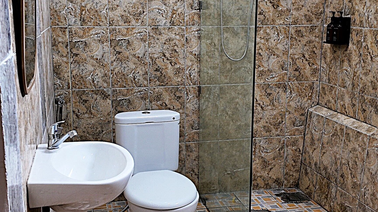 Photo of Bathroom in Sukapura