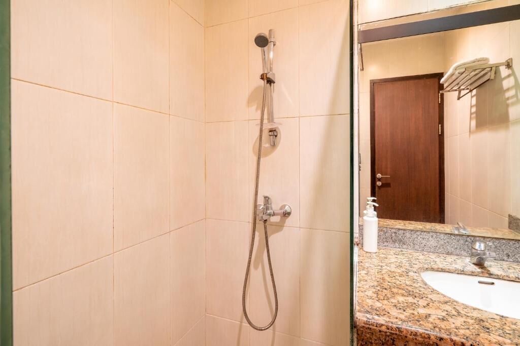 Photo of Bathroom in Sukajadi