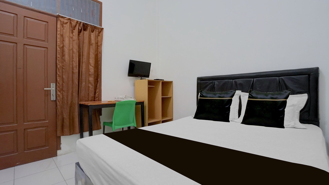 Photo of Bedroom in Banda Aceh