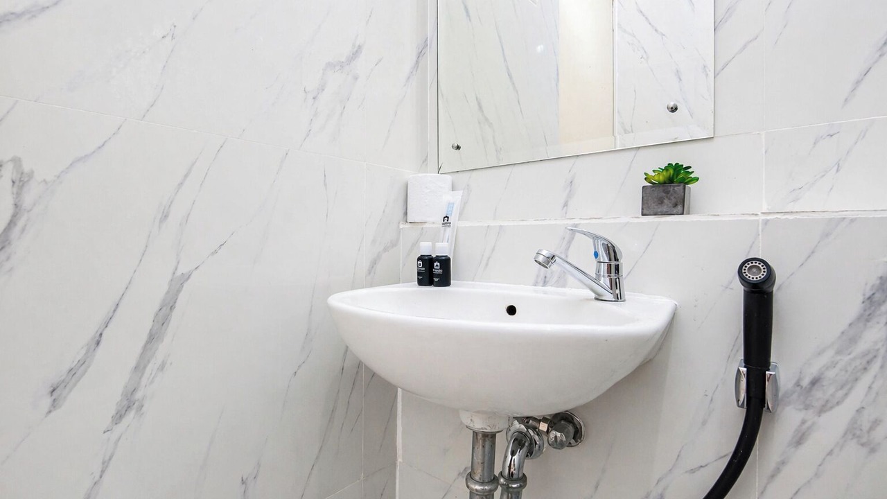 Photo of Bathroom in Cipulir