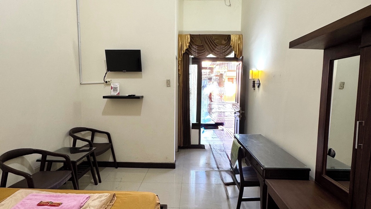 Photo of Bedroom in Colomadu