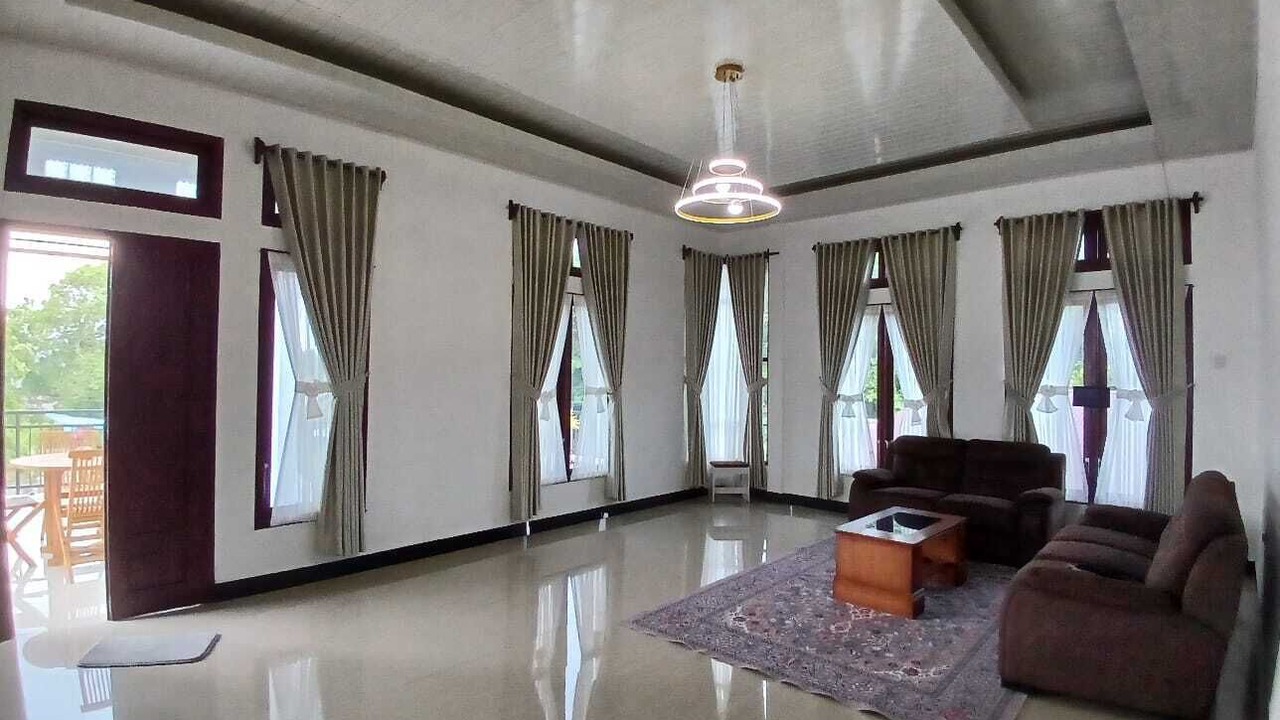 Photo of Livingroom in Bandanaira