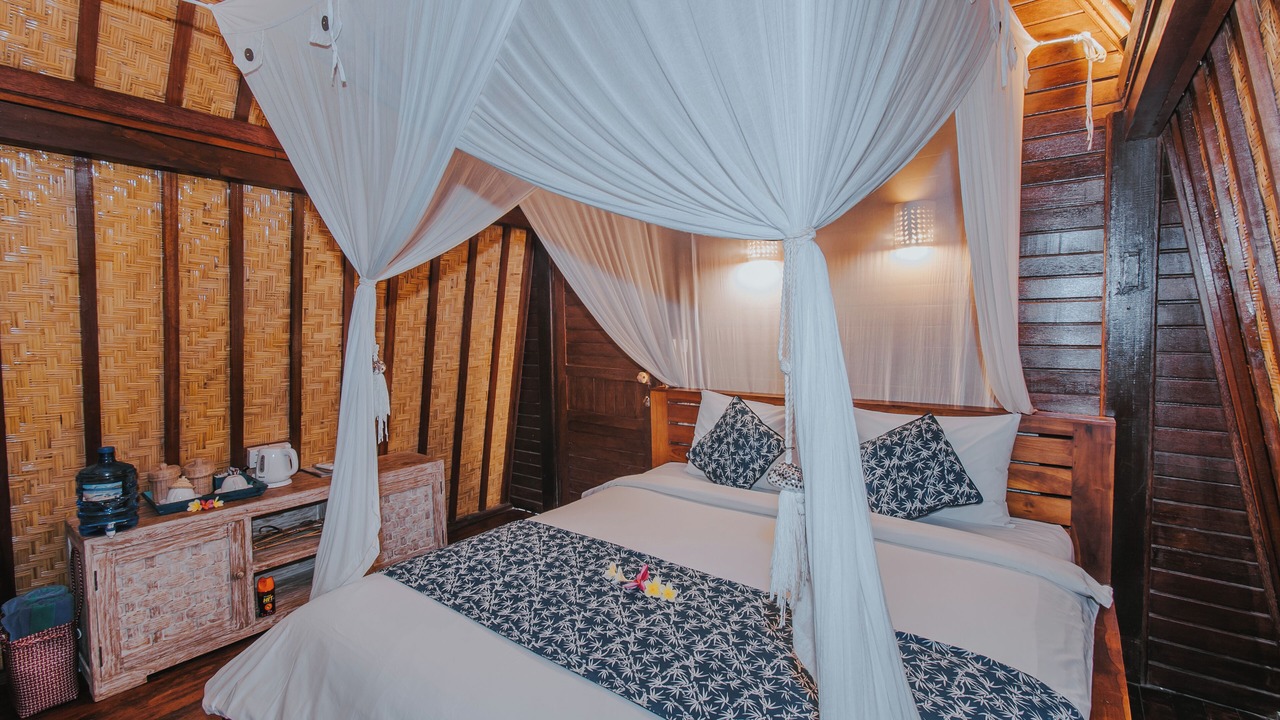 Photo of Bedroom in Mushroom Bay