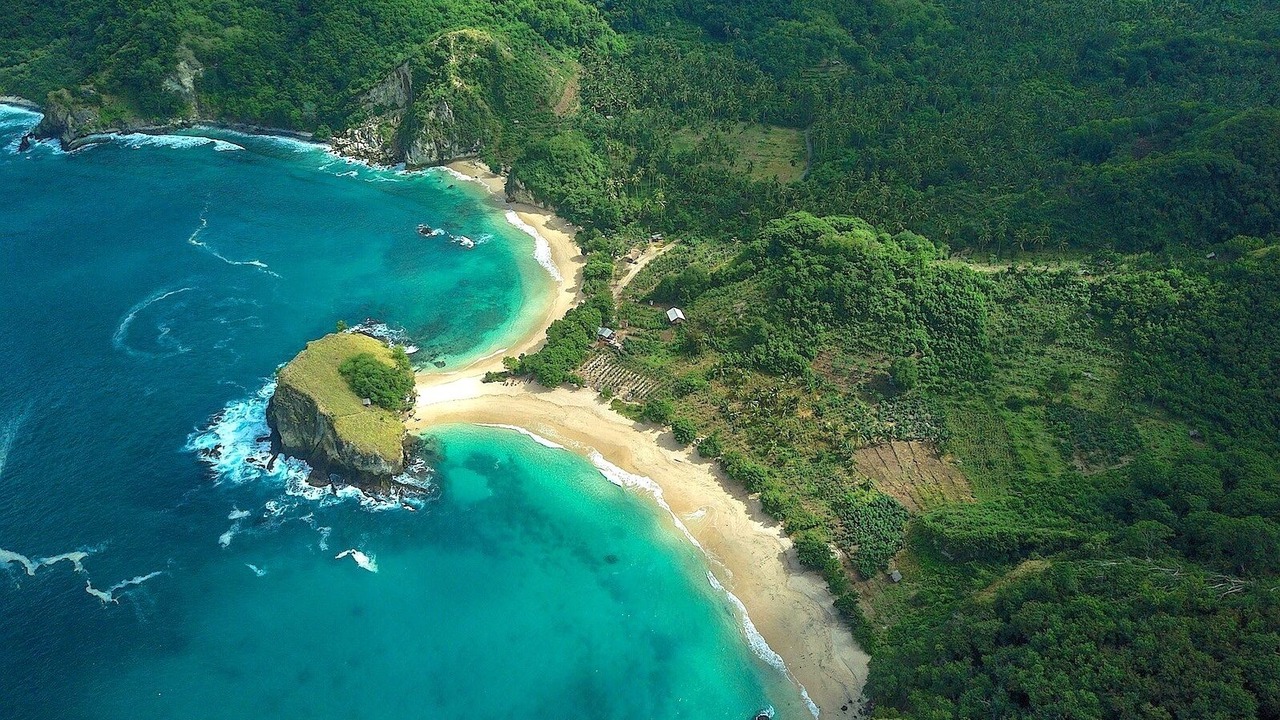 Photo of Others in Maumere