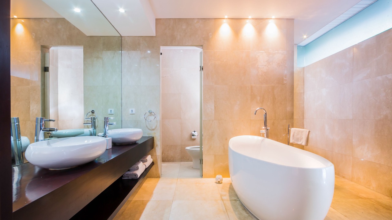 Photo of Bathroom in Petitenget