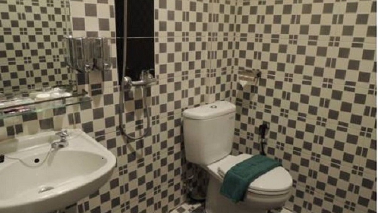 Photo of Bathroom in Old Jakarta