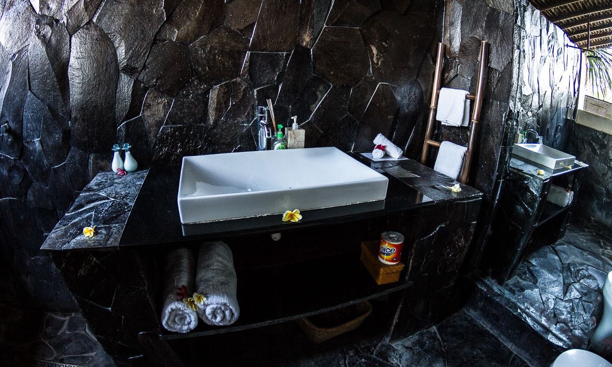 Photo of Bathroom in Mushroom Bay