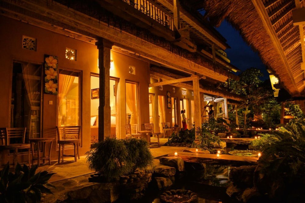 Photo of Others in Bebandem