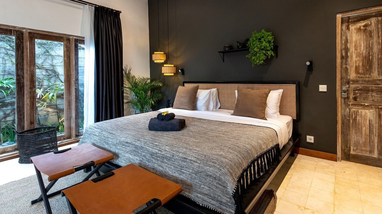 Photo of Bedroom in Drupadi