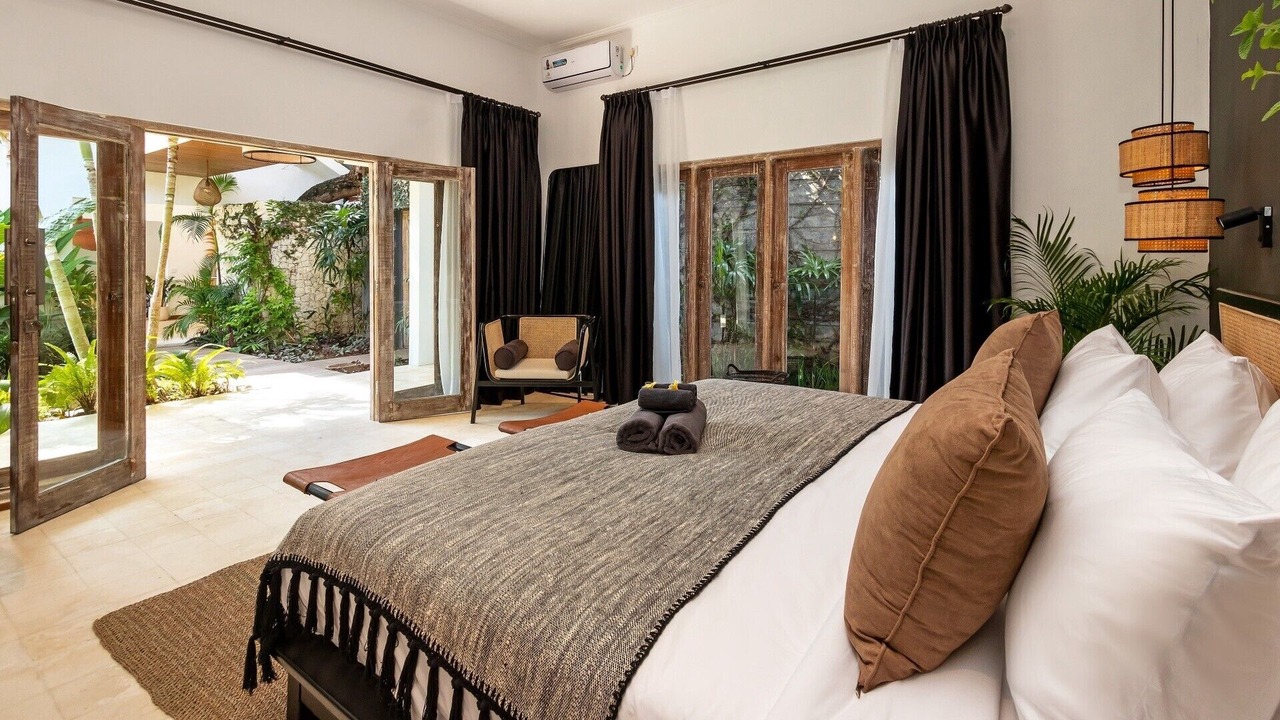 Photo of Bedroom in Drupadi