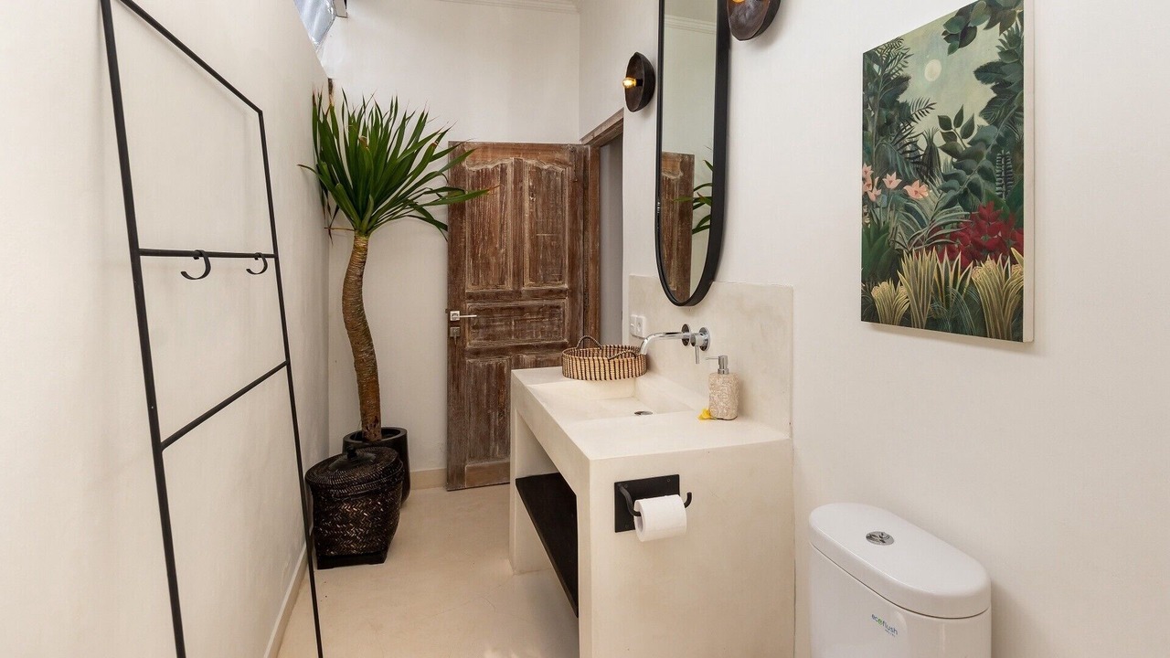Photo of Bathroom in Drupadi