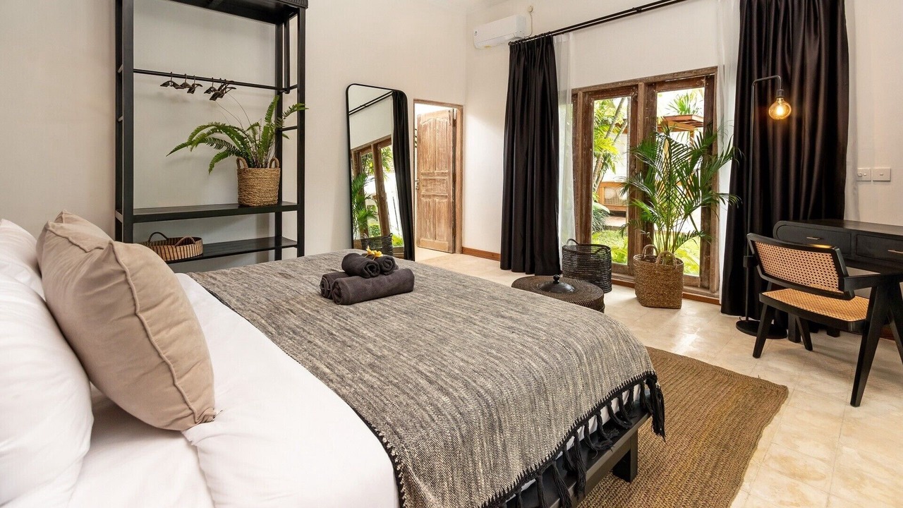 Photo of Bedroom in Drupadi