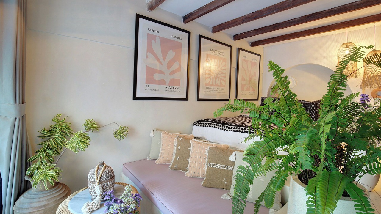 Photo of Bedroom in Dyanapura