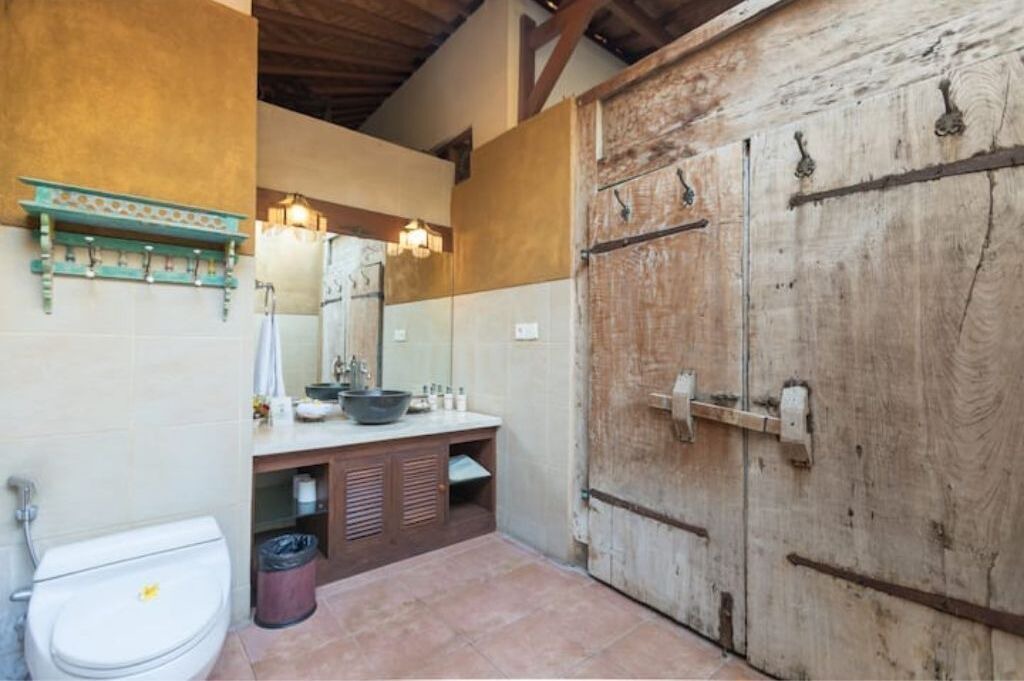 Photo of Bathroom in Nakula