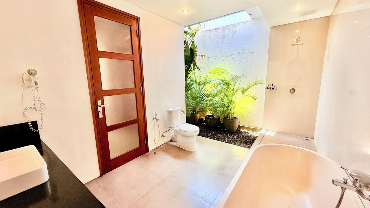 Photo of Bathroom in Drupadi