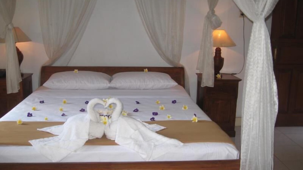 Photo of Bedroom in Drupadi