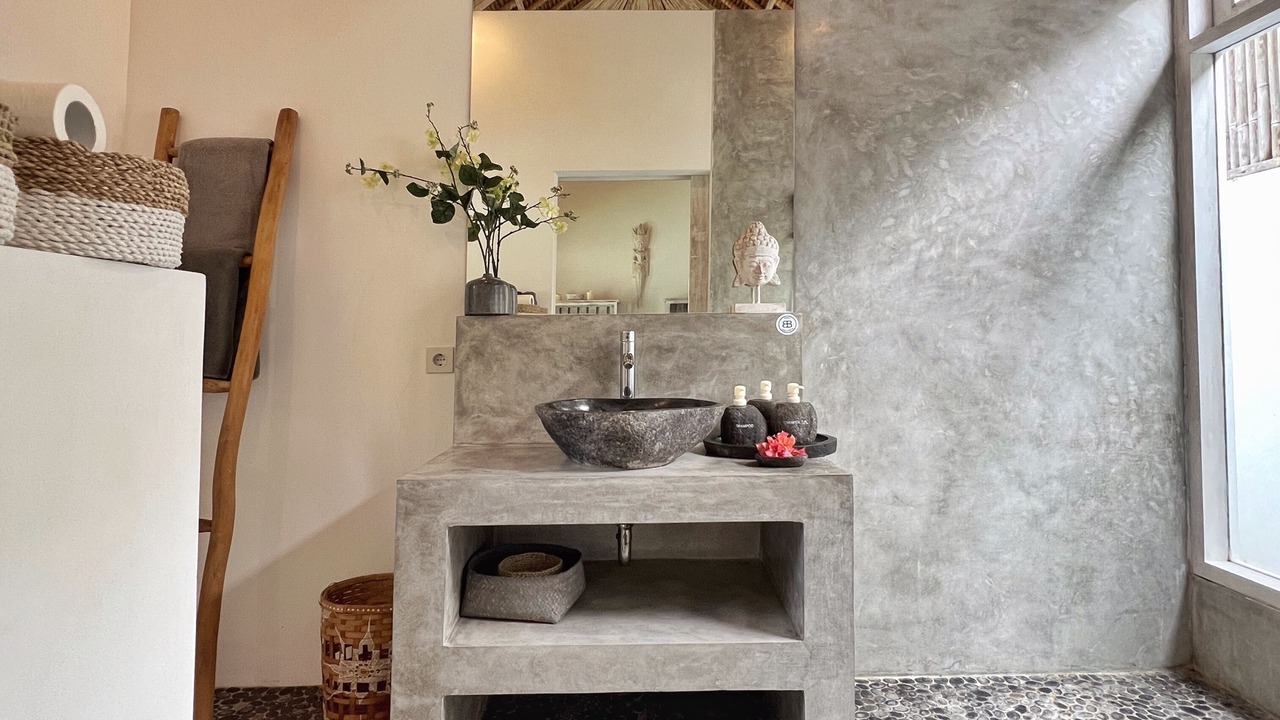 Photo of Bathroom in Petitenget