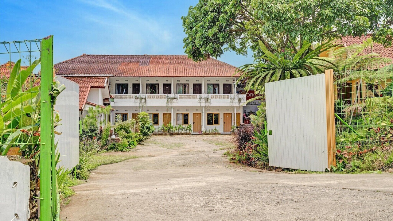 Photo of Outdoor in Laweyan