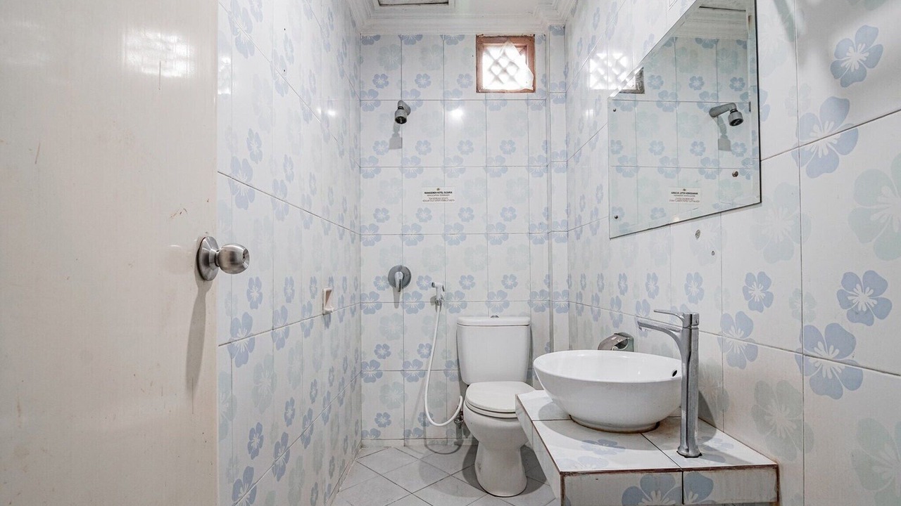 Photo of Bathroom in Pekanbaru