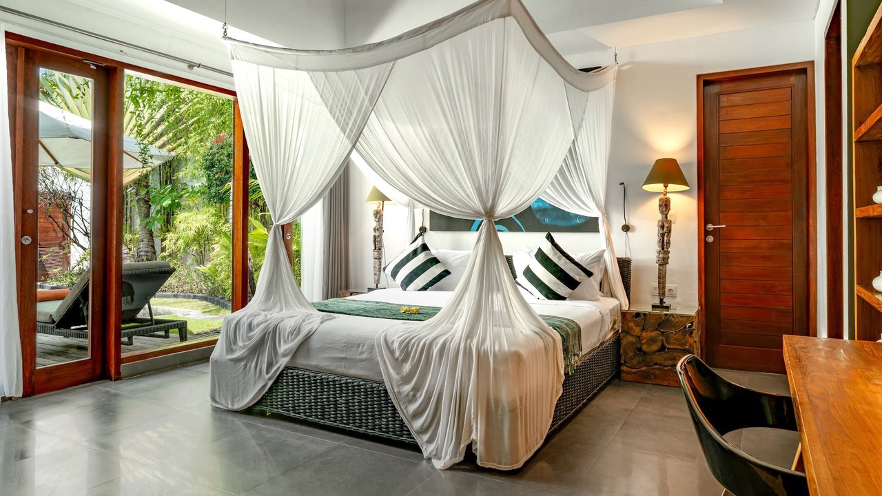 Photo of Bedroom in Drupadi