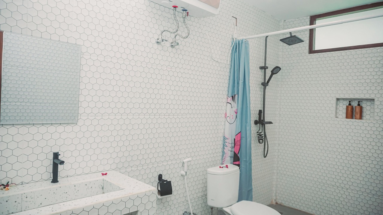 Photo of Bathroom in Pemenang