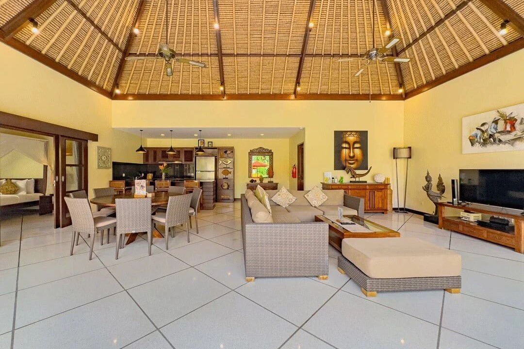 Photo of Livingroom in Drupadi