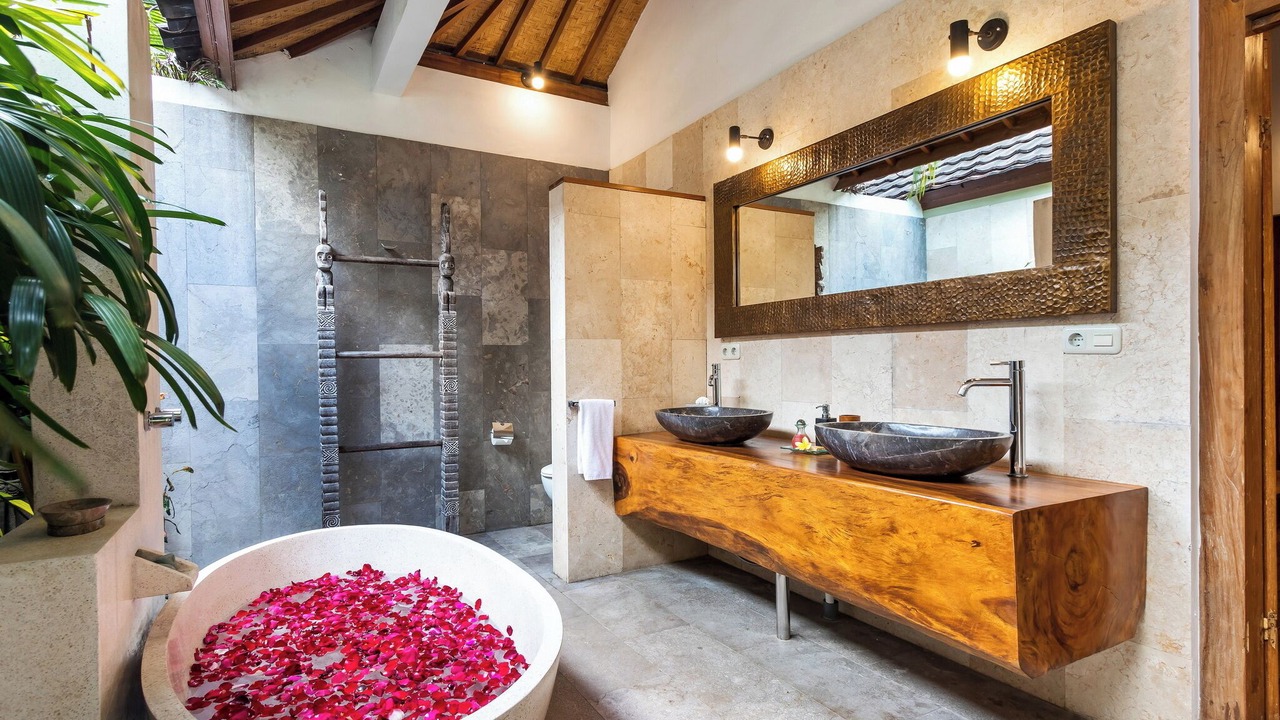 Photo of Bathroom in Drupadi
