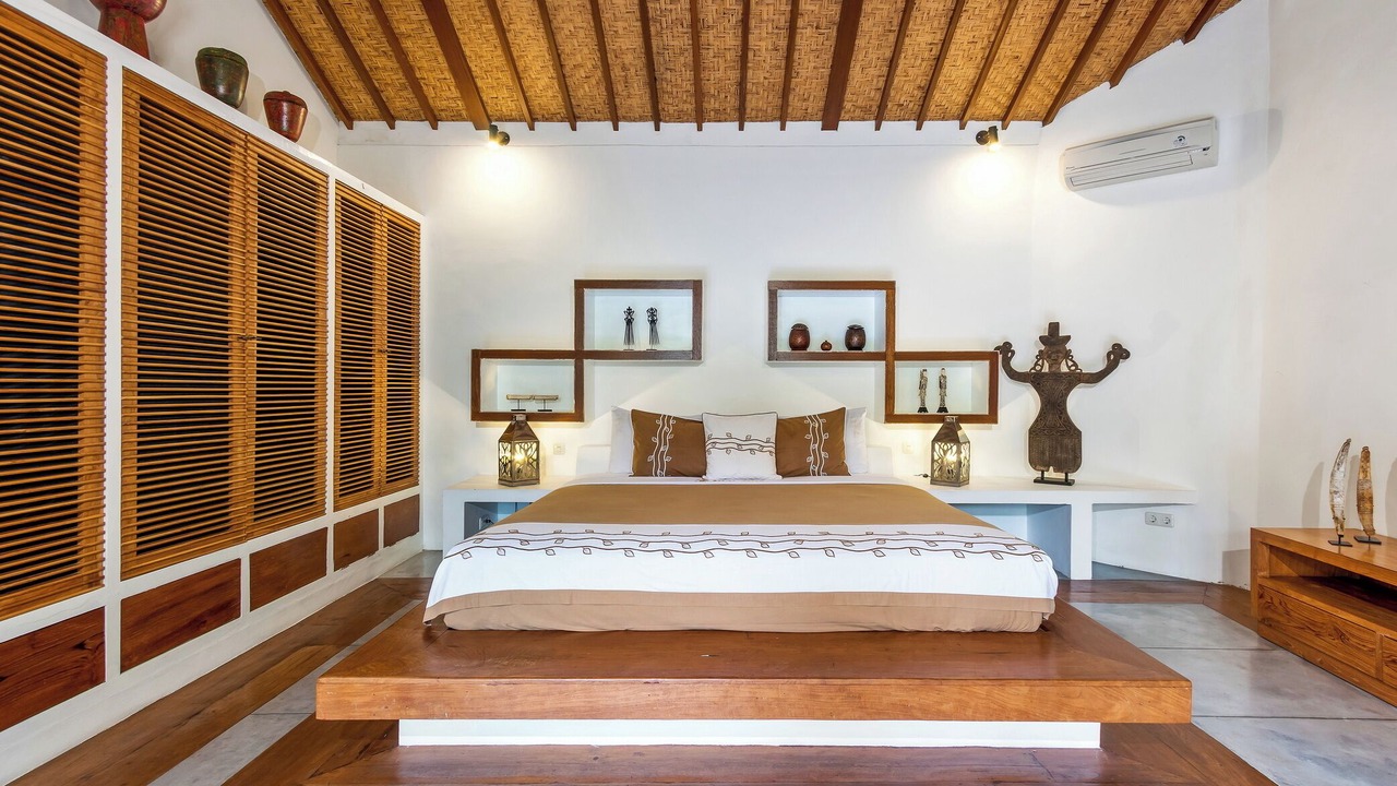 Photo of Bedroom in Drupadi
