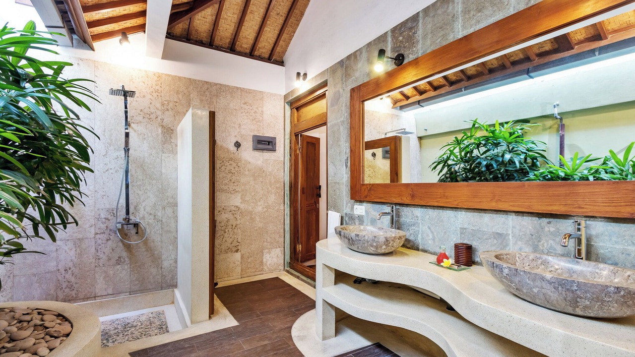Photo of Bathroom in Drupadi