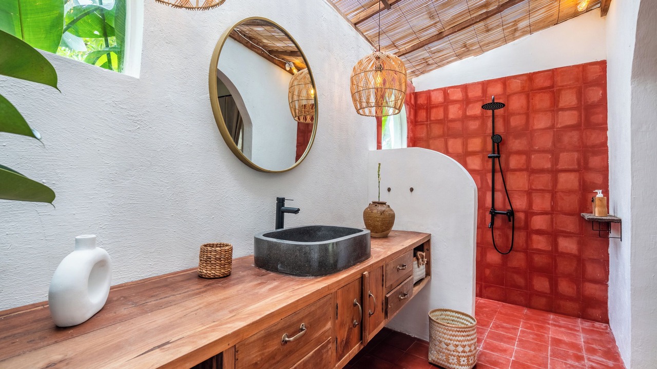 Photo of Bathroom in Pecatu