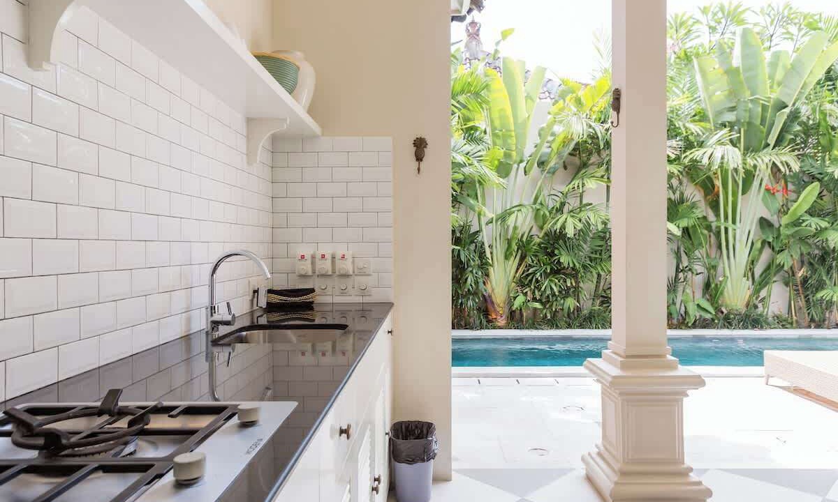 Photo of Kitchen in Laksmana