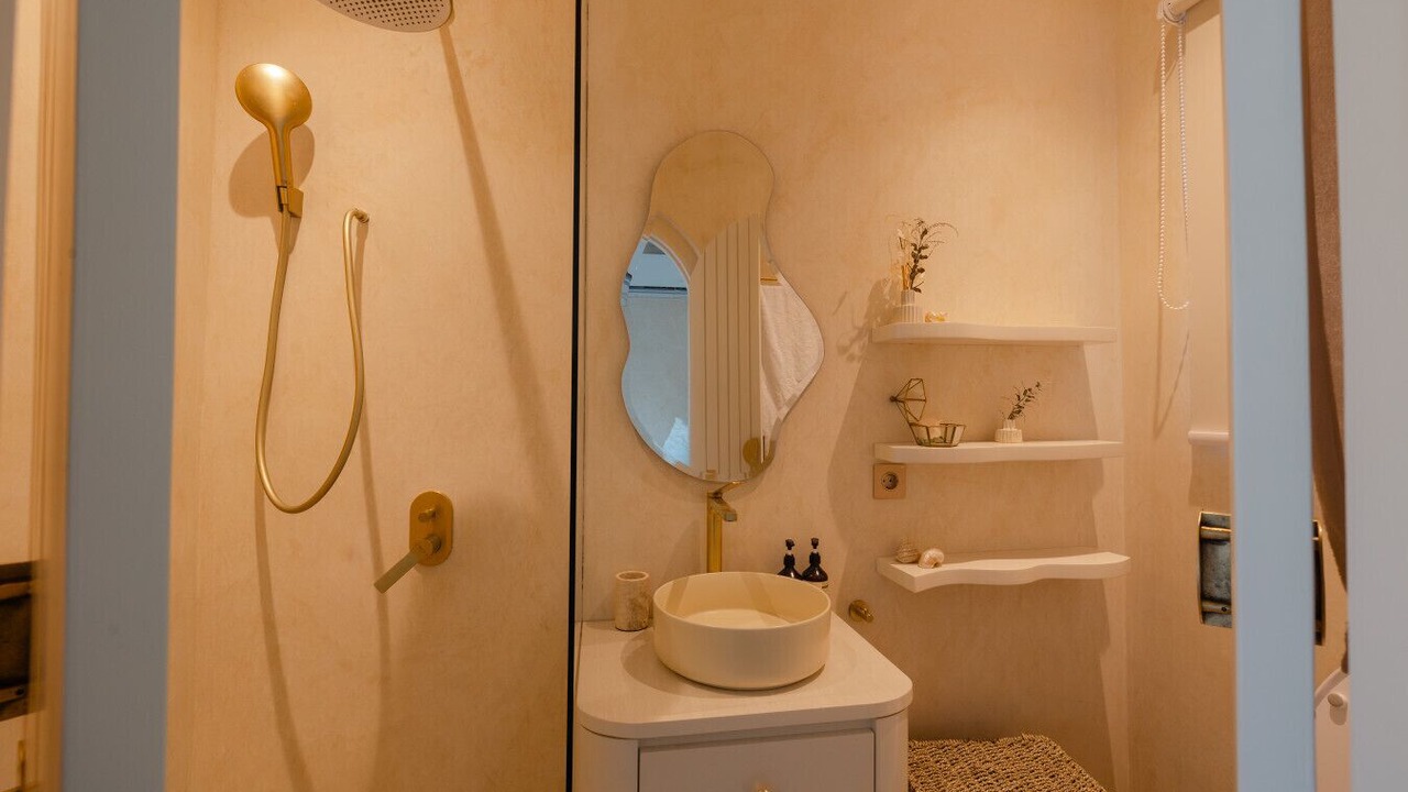 Photo of Bathroom in Babakan