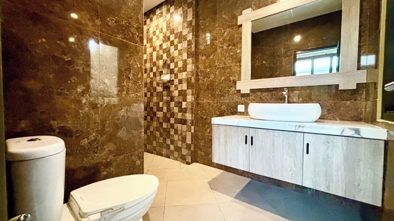 Photo of Bathroom in Beraban
