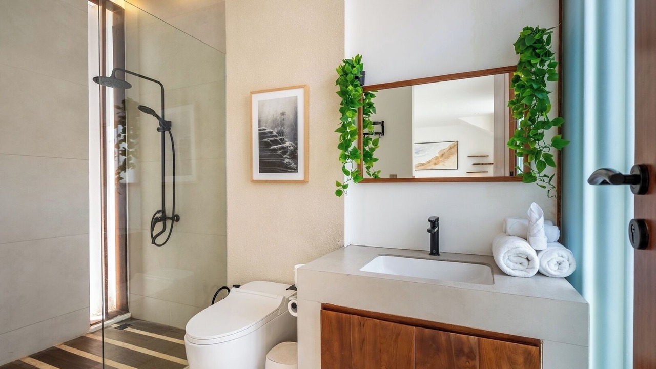 Photo of Bathroom in Pecatu