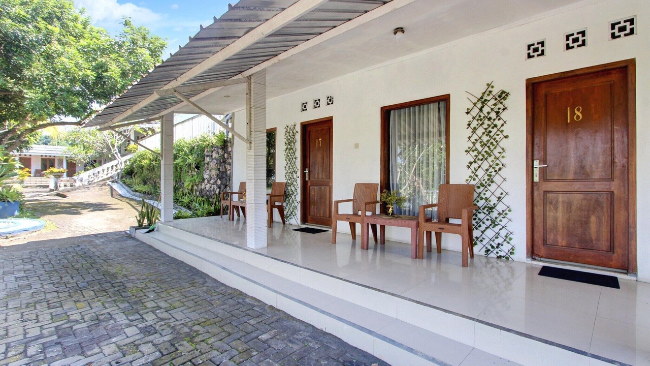 Photo of Others in Kretek